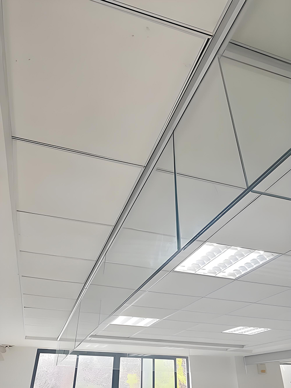 迭部玻璃迭部挡烟垂壁