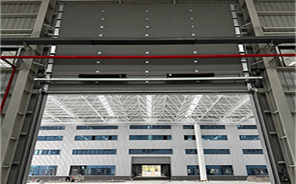 迭部工业提升门