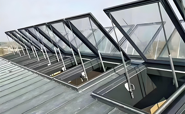 迭部消防排烟窗