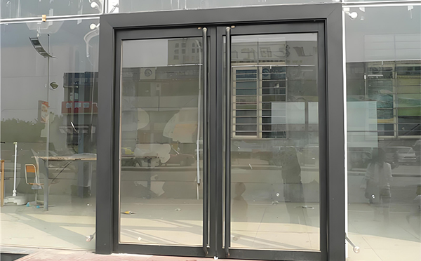 迭部玻璃地弹门