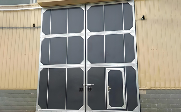 厂房迭部工业门选择与维护全解析：提升效率与安全的关键要素